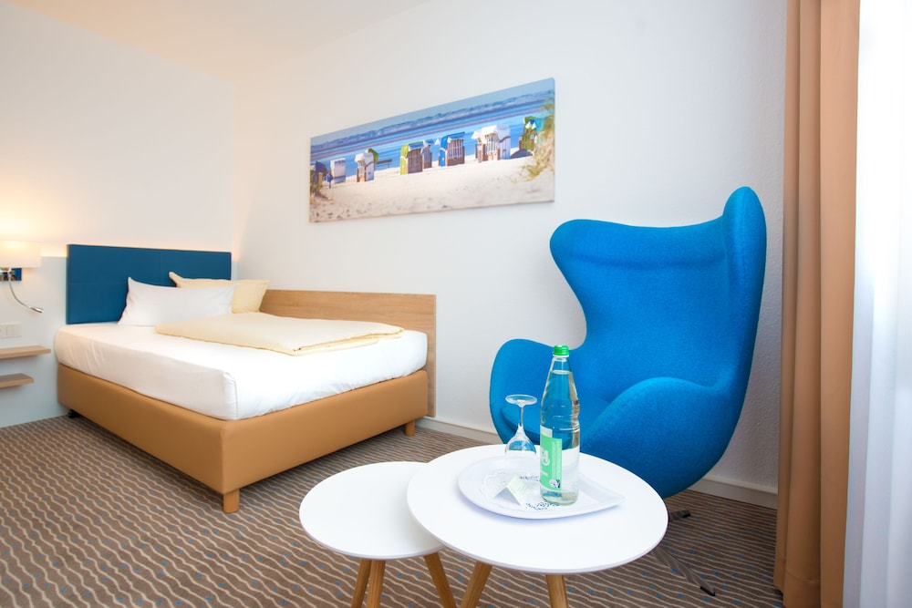 Business Single Room, 1 Large Twin Bed