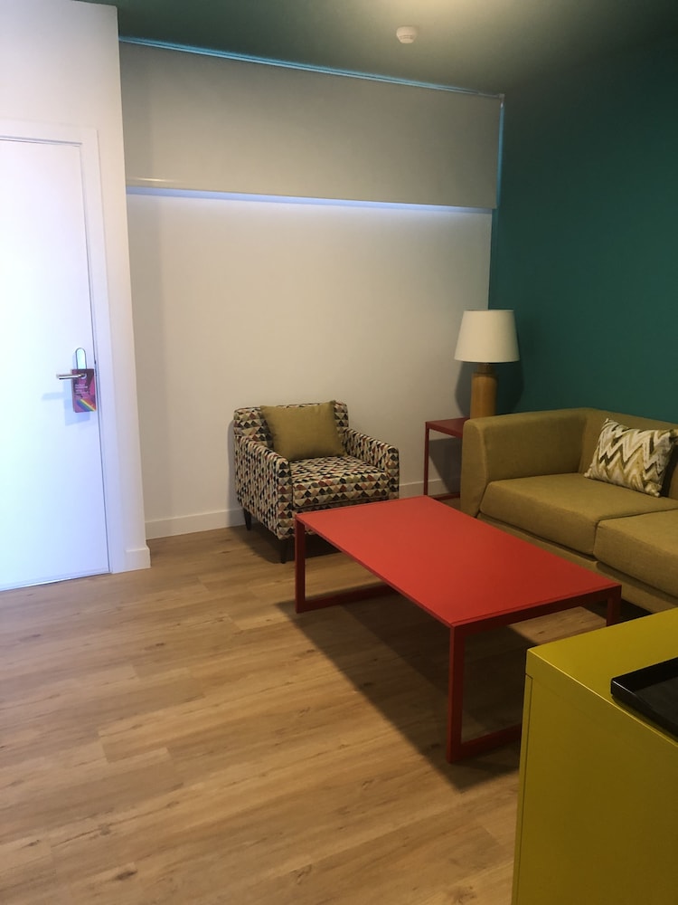 Junior Suite, Terrace, Pool View photo 3