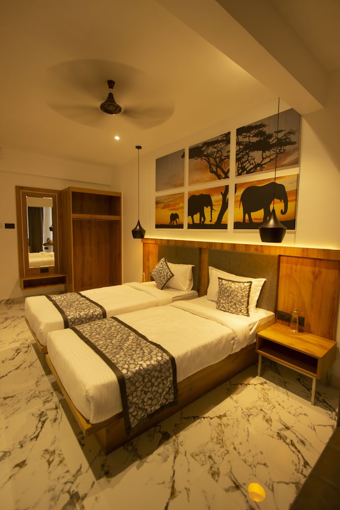 Executive Twin Room - Photo 4