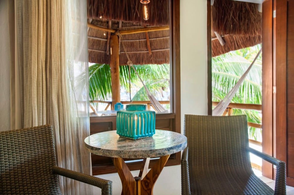 Garden View Palapa