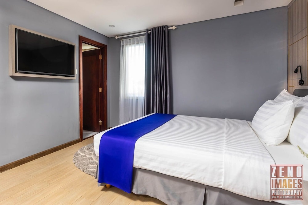 Standard Double Room, City View