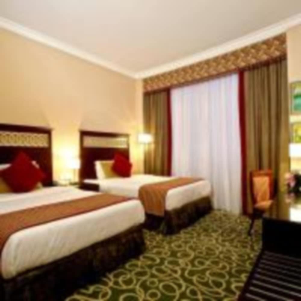 Superior Twin Room photo 2