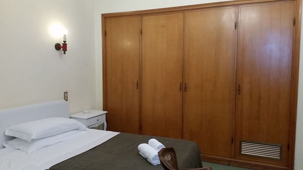 Standard Twin Room, Courtyard View photo 2