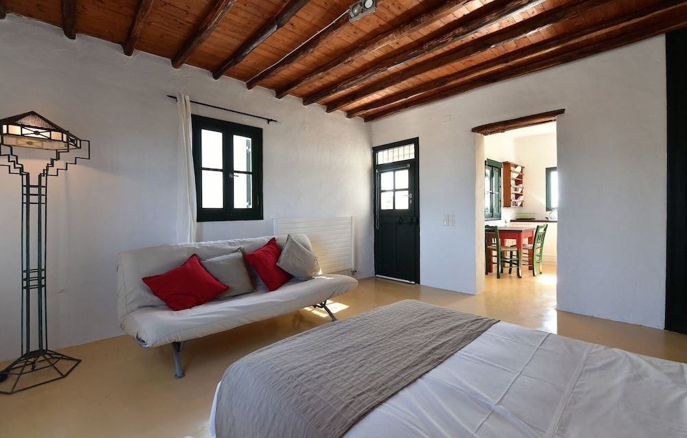 House, 1 King Bed with Sofa bed