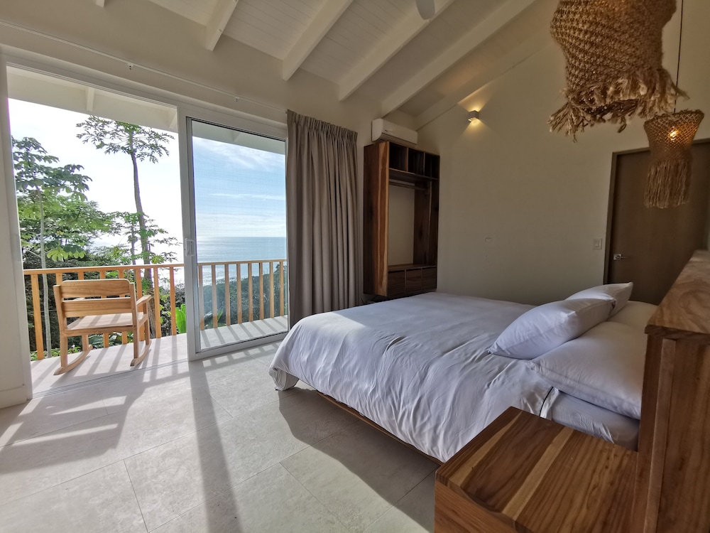 Luxury Room, Air conditioning, Beach View photo 1