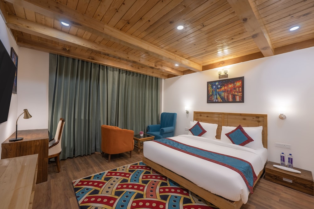 Superior Room, Balcony, River View photo 3
