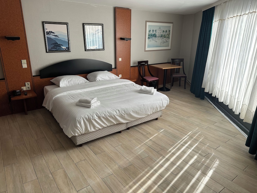Business Double Room photo 1