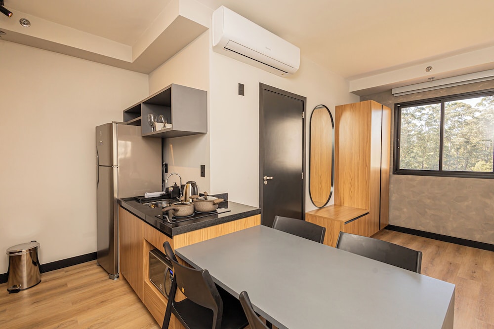 Premium Double Room, City View photo 3