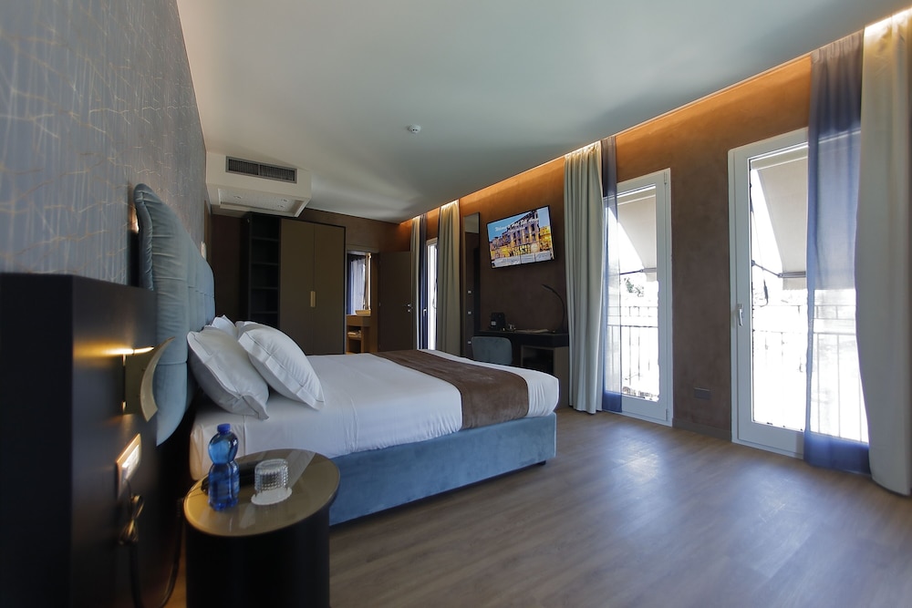 Superior Double Room - Photo 3