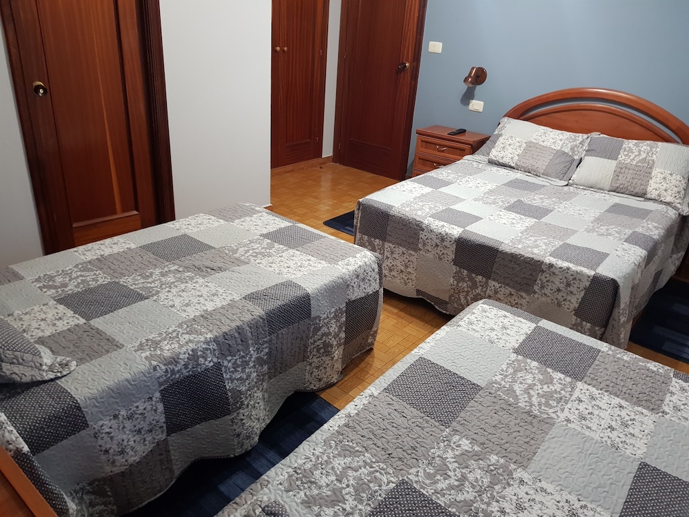 Family Quadruple Room photo 3