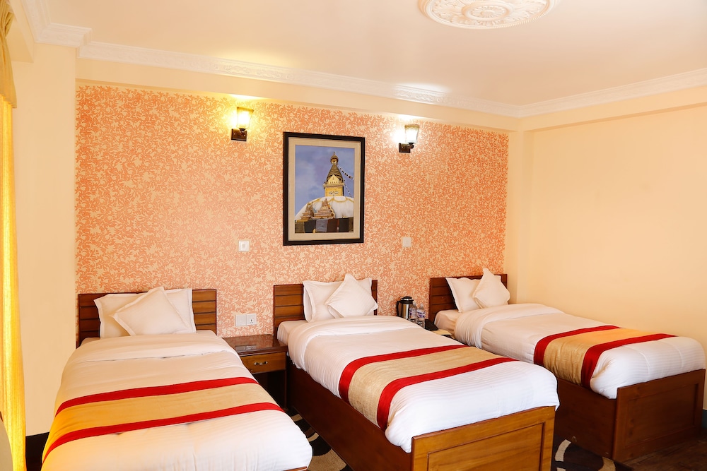 Standard Triple Room, 3 Twin Beds, Non Smoking, Garden View photo 1