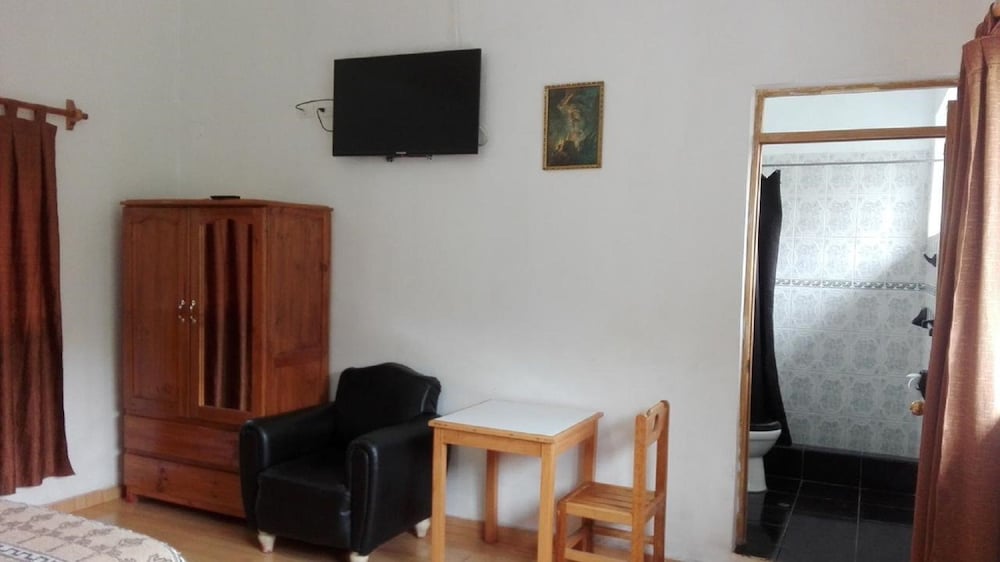 Single Room photo 2