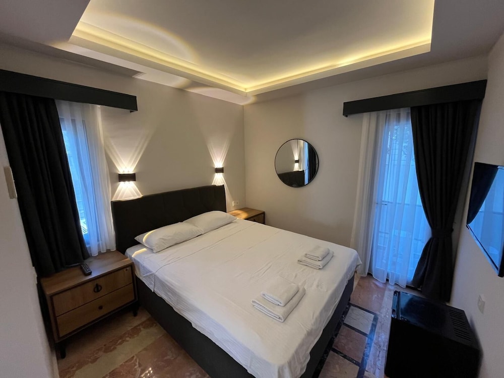 Standard Double Room - Photo 1