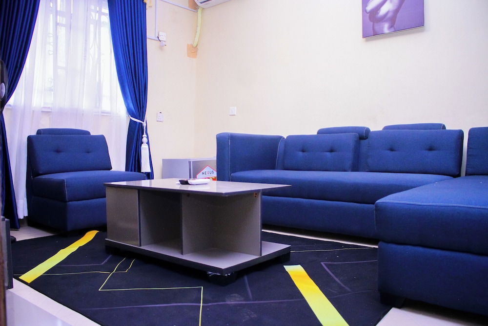 Comfort Apartment photo 2