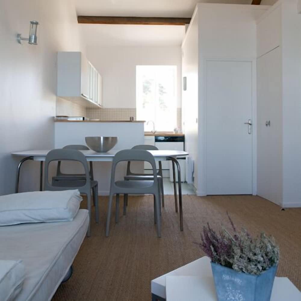 Apartment, 1 Bedroom, Ocean View photo 2