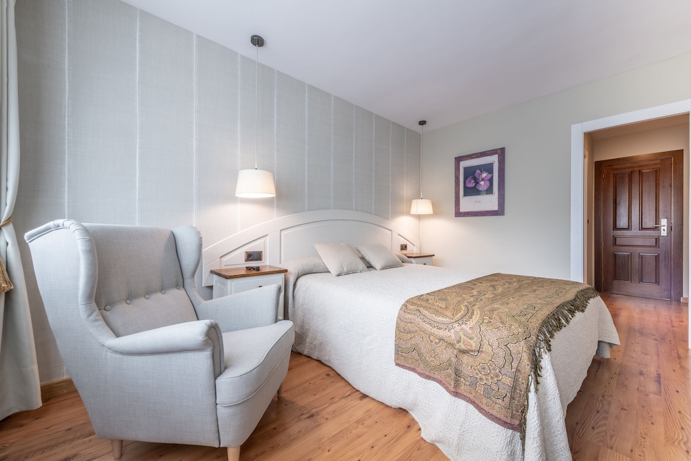 Superior Double Room - Photo 7