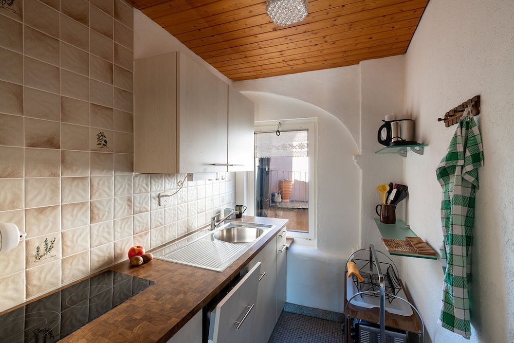 Family Apartment, Multiple Bedrooms, 2 Bathrooms (Casa Merlot) photo 2