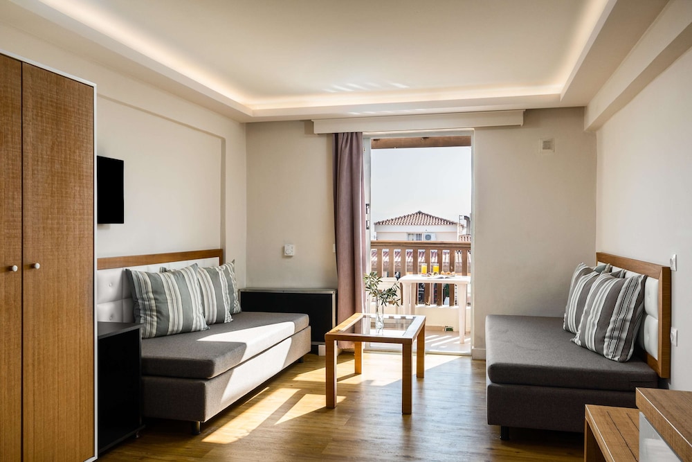 Superior Maisonette Suite - Photo 3