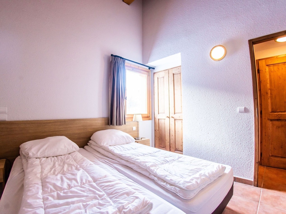 Romantic Chalet, 3 Bedrooms photo 1