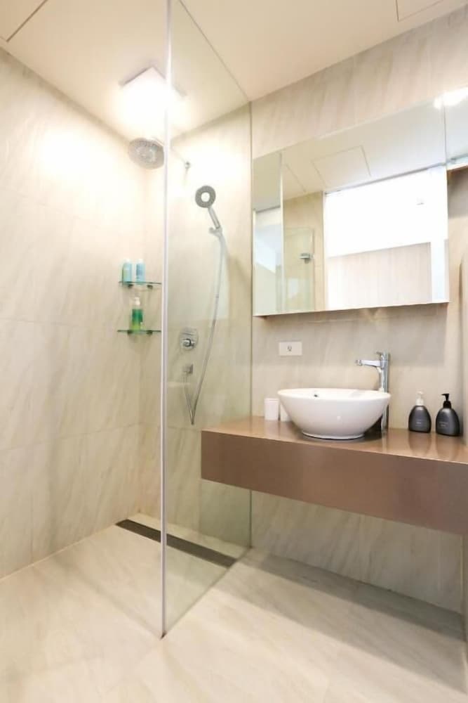 Romantic Double Room, 1 Bedroom, Bay View, Sea Facing photo 2