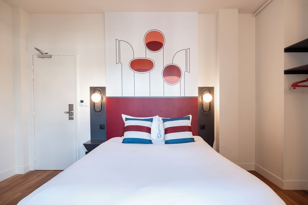 Standard Room, 1 Double Bed - Photo 5