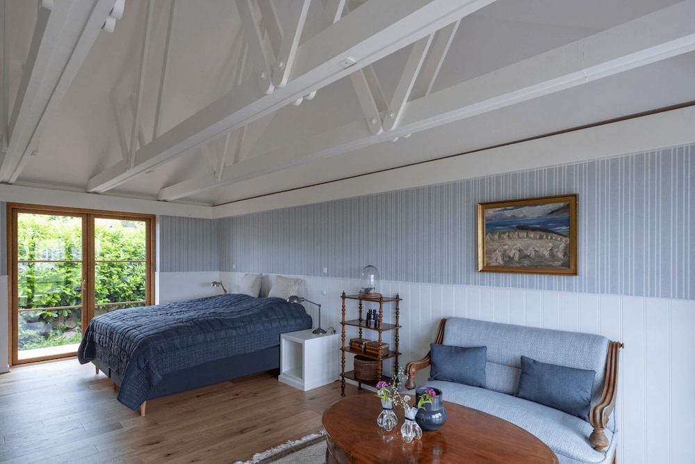 Deluxe Suite, Terrace, Ocean View - Photo 2