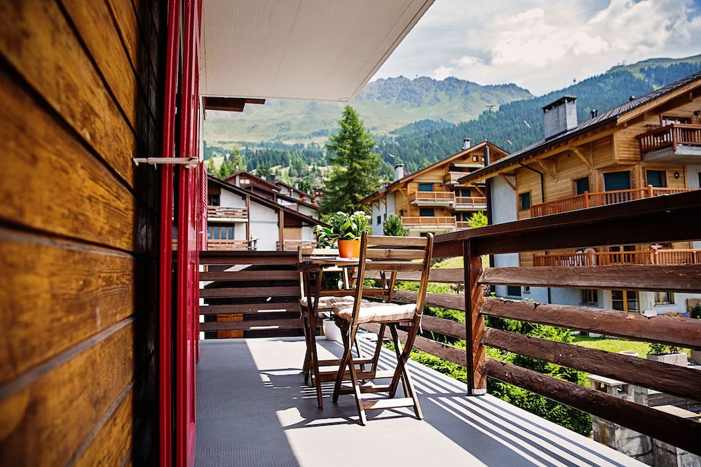 Room, Bathtub, Mountain View (Cosy)