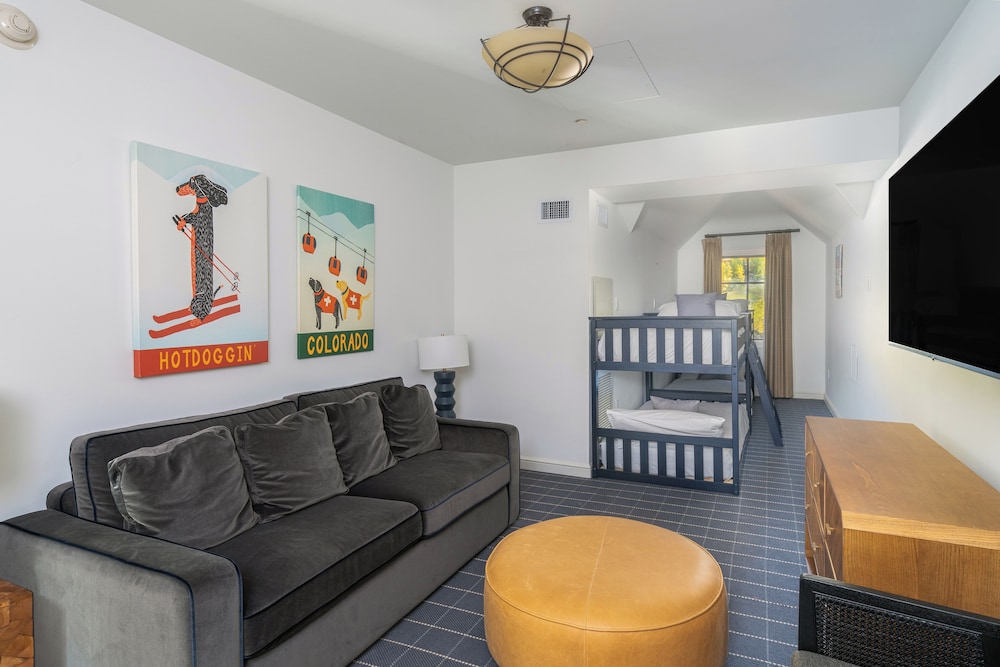 Penthouse, 4 Bedrooms, Mountain View (Wilson Peak)