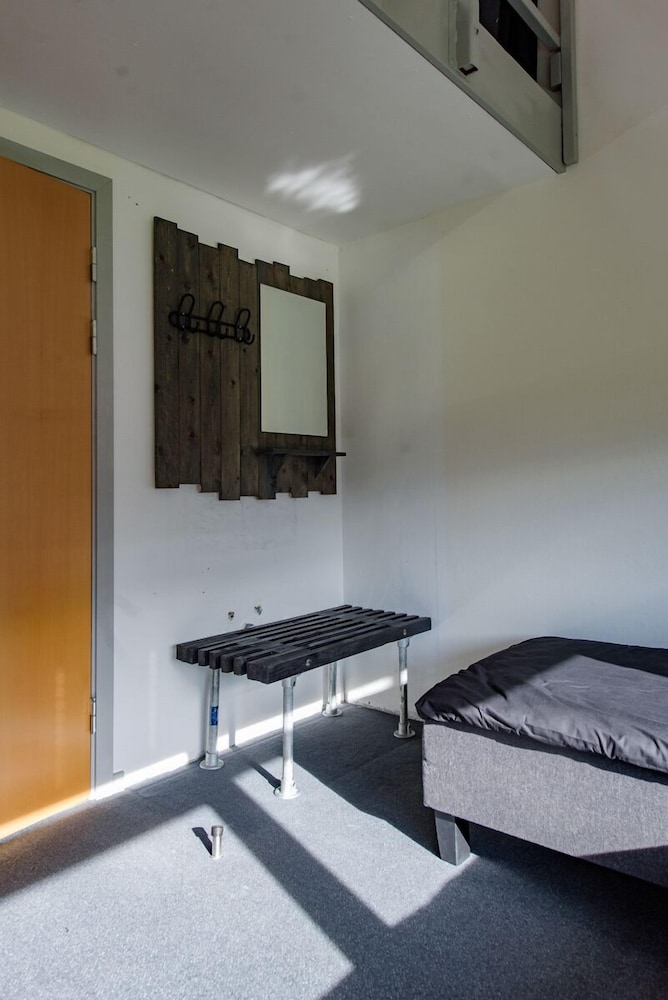 Standard Twin Room photo 3