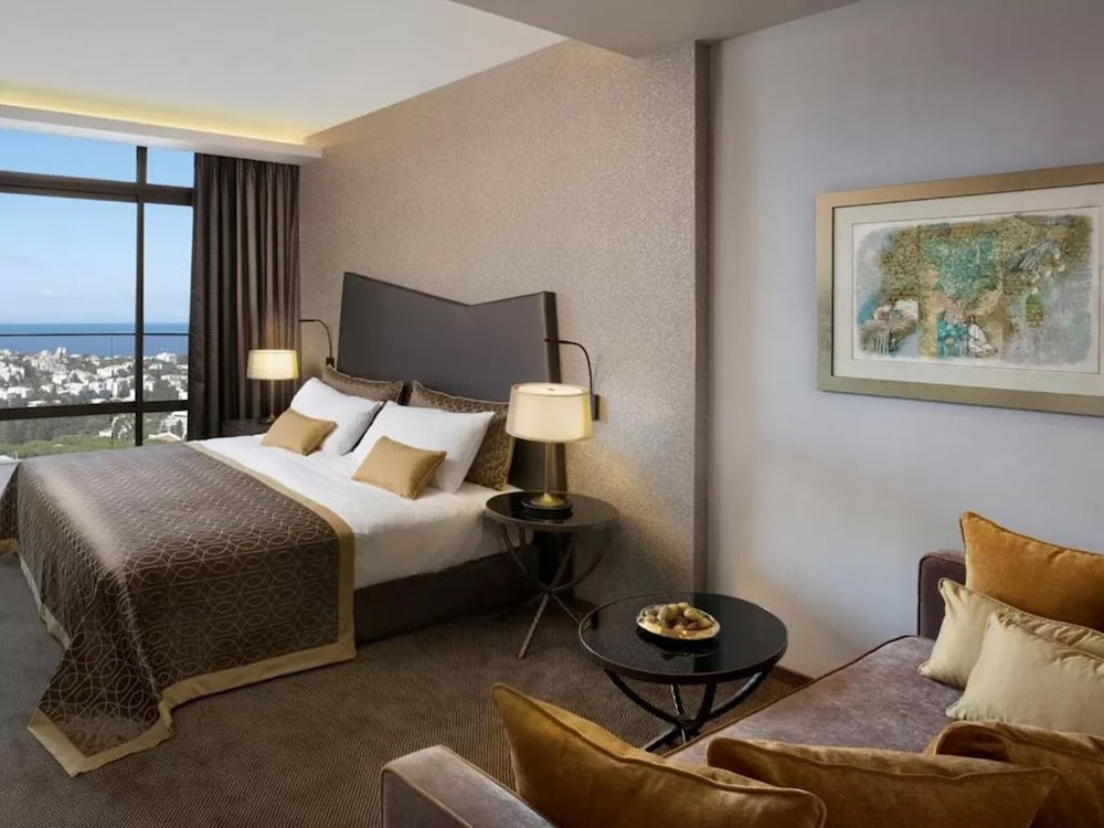 Deluxe Room, Bay View - Photo 1