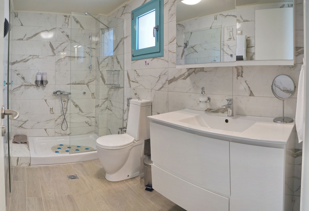 Ouzo Panoramic Houses 2, with private pool, Foto 18
