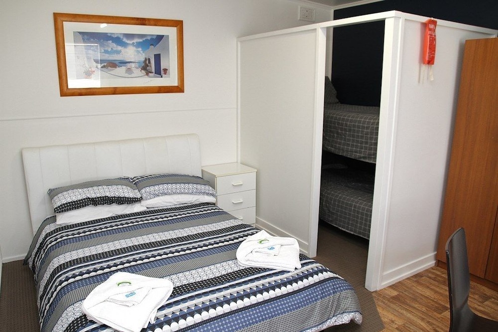 Twin Ensuite Family photo 1