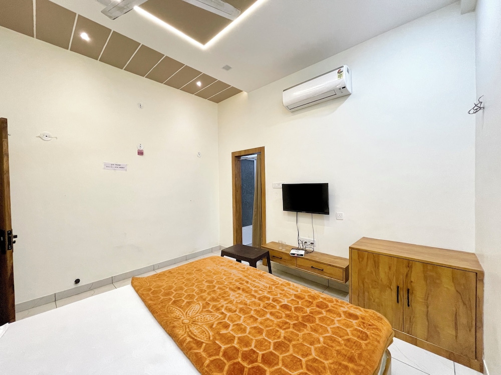 Deluxe Double Room photo 2