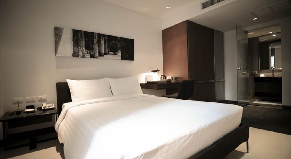 Standard Double Room (XS) photo 3