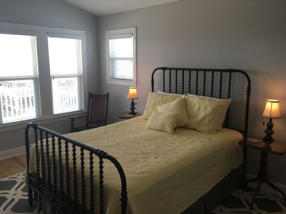 House, 4 Bedrooms photo 1