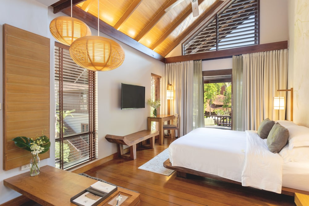 Deluxe Room - Photo 1