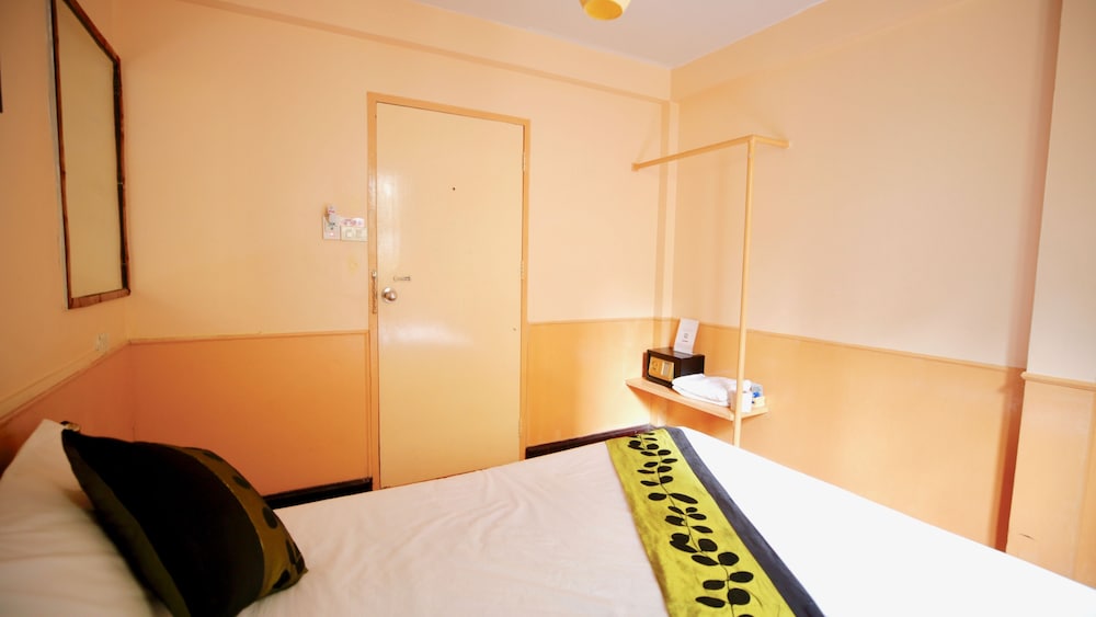 Basic Double Room
