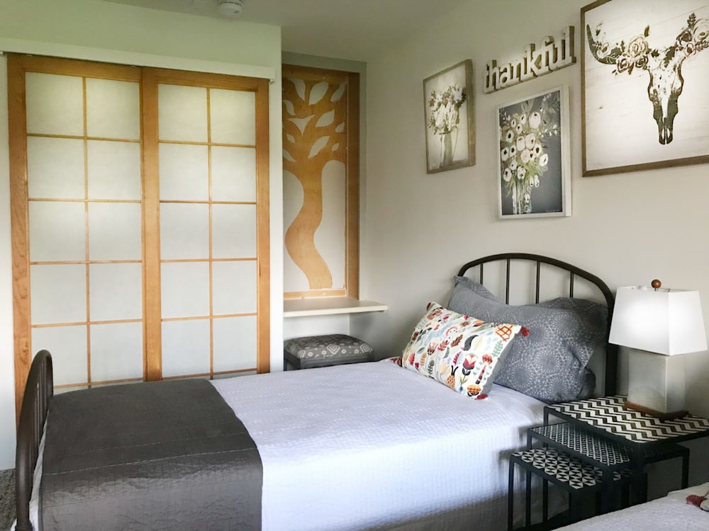 Luxury Suite, 2 Bedrooms, Courtyard Area photo 2