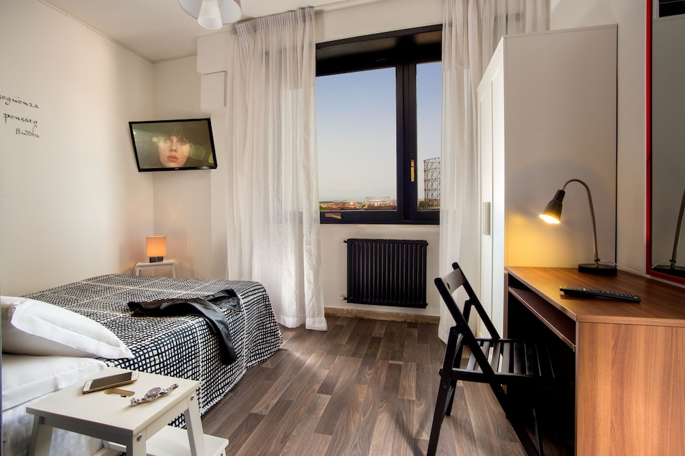 Standard Room photo 2