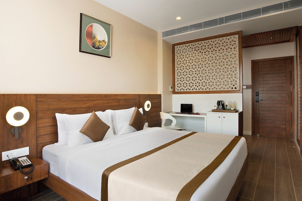 Premium Suite, Non Smoking, Private Bathroom