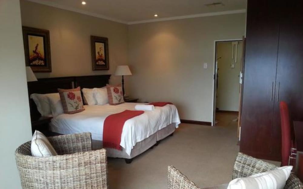 Suite (1) photo 3