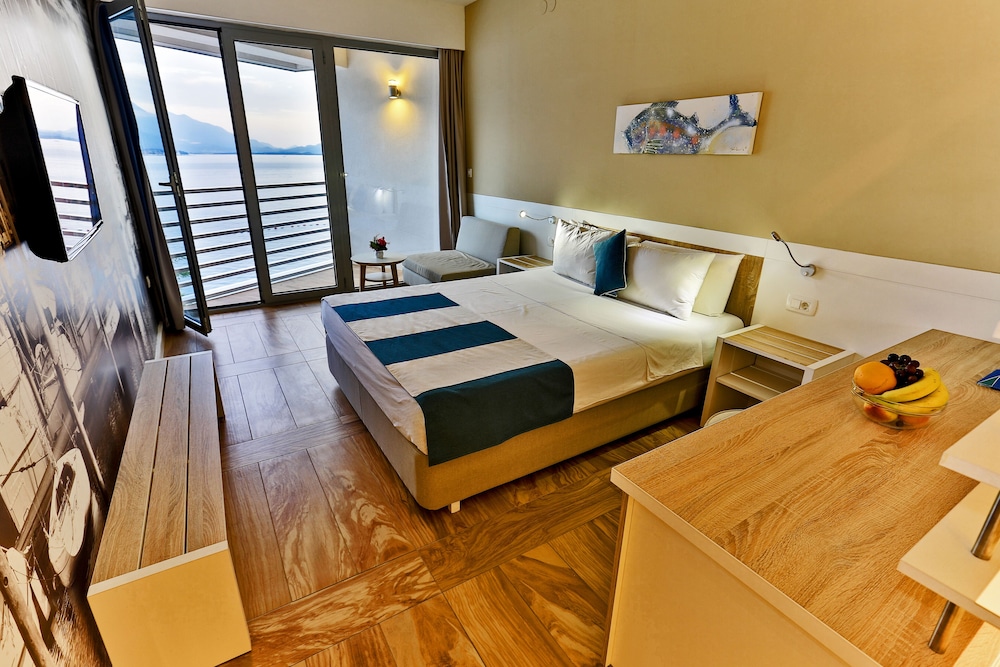 Double or Twin Room, Sea View photo 1