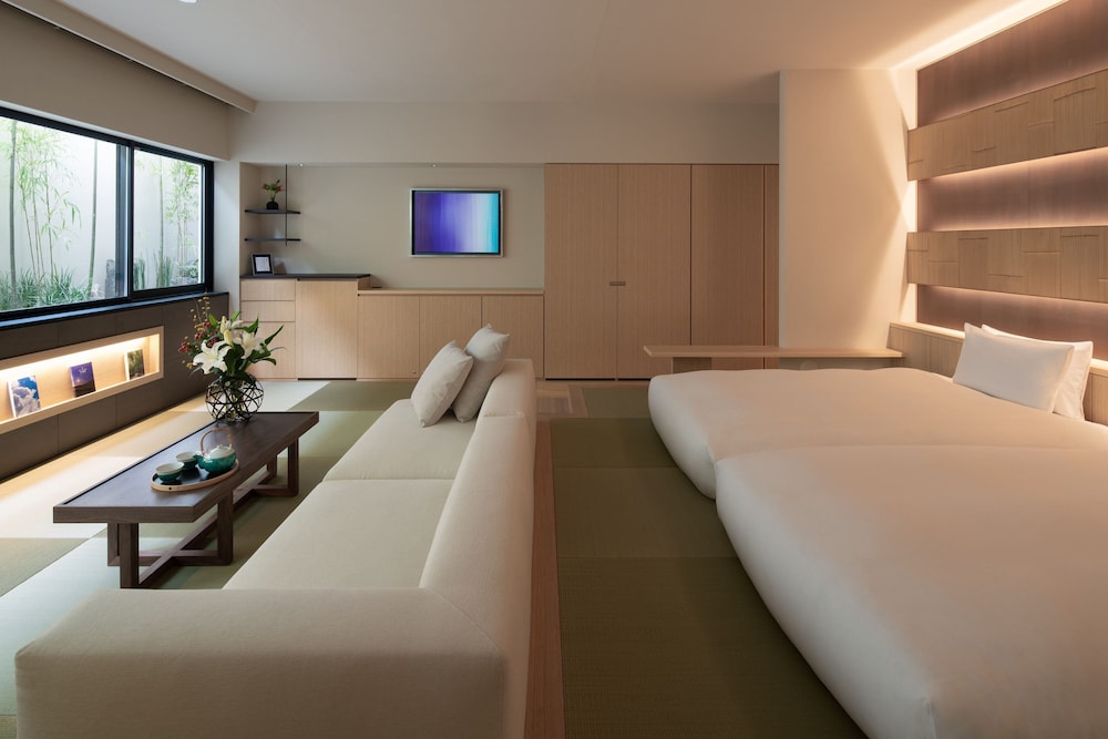 Bamboo Suite Room - Photo 4