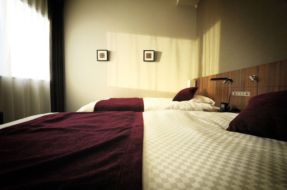 Deluxe Twin Room, Non Smoking (For 2 Guests)