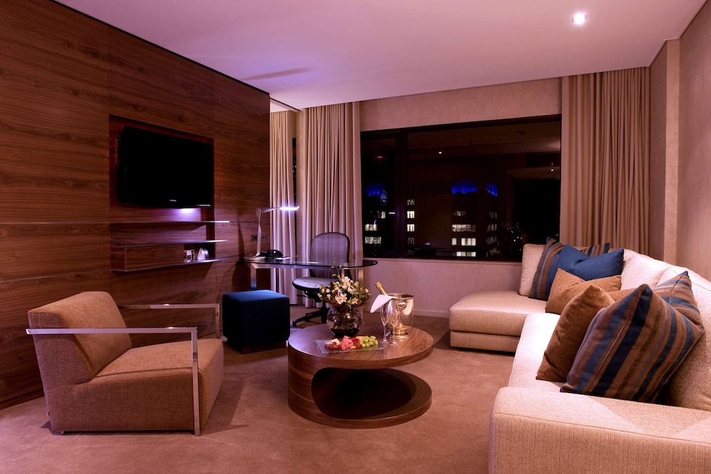 Suite, 1 King Bed