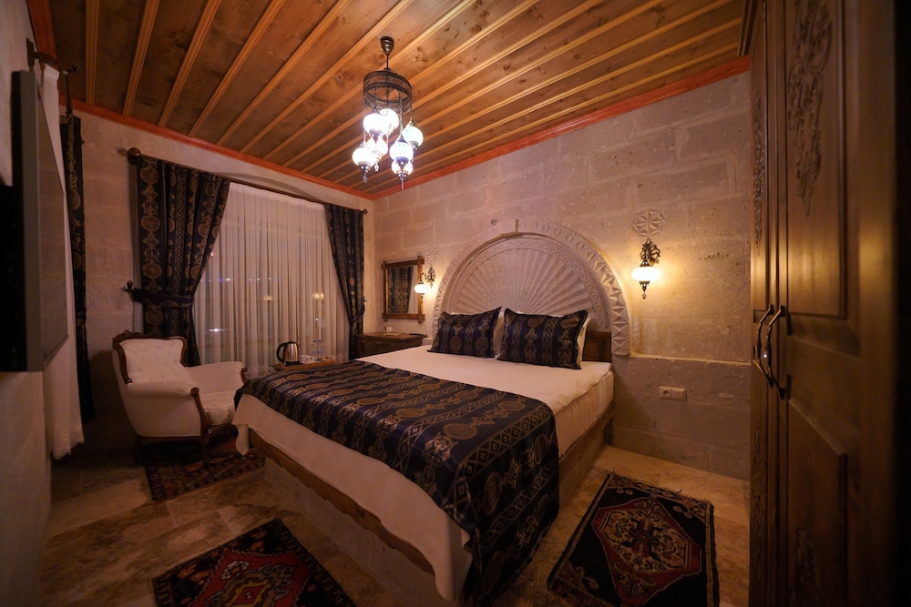 Hanzade Deluxe Stone Room - Photo 8