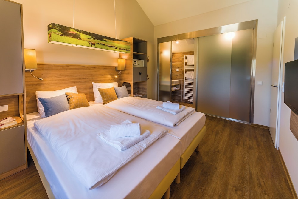 Premium Cottage, 3 Bedrooms photo 2