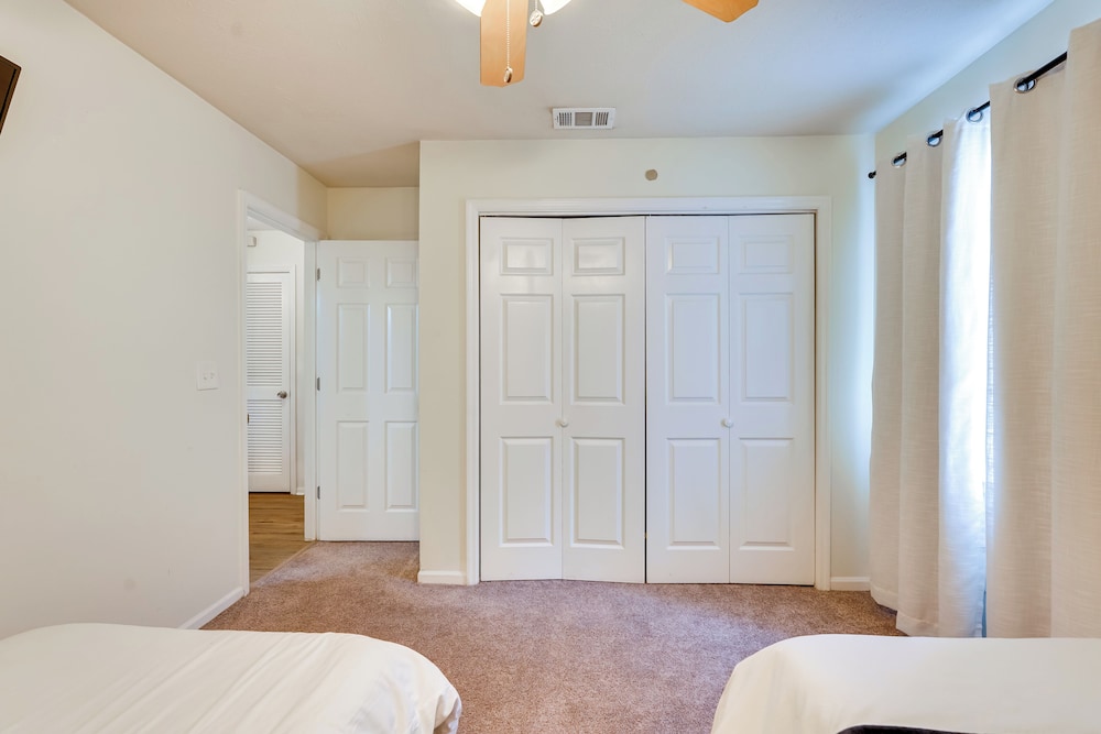 House (4 Bedrooms) photo 2