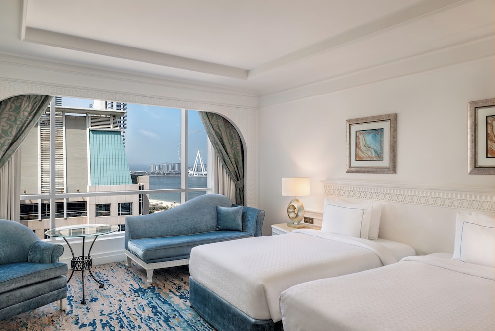 Club Partial Sea View, Club lounge access, Guest room, 2 Twin, High floor photo 3
