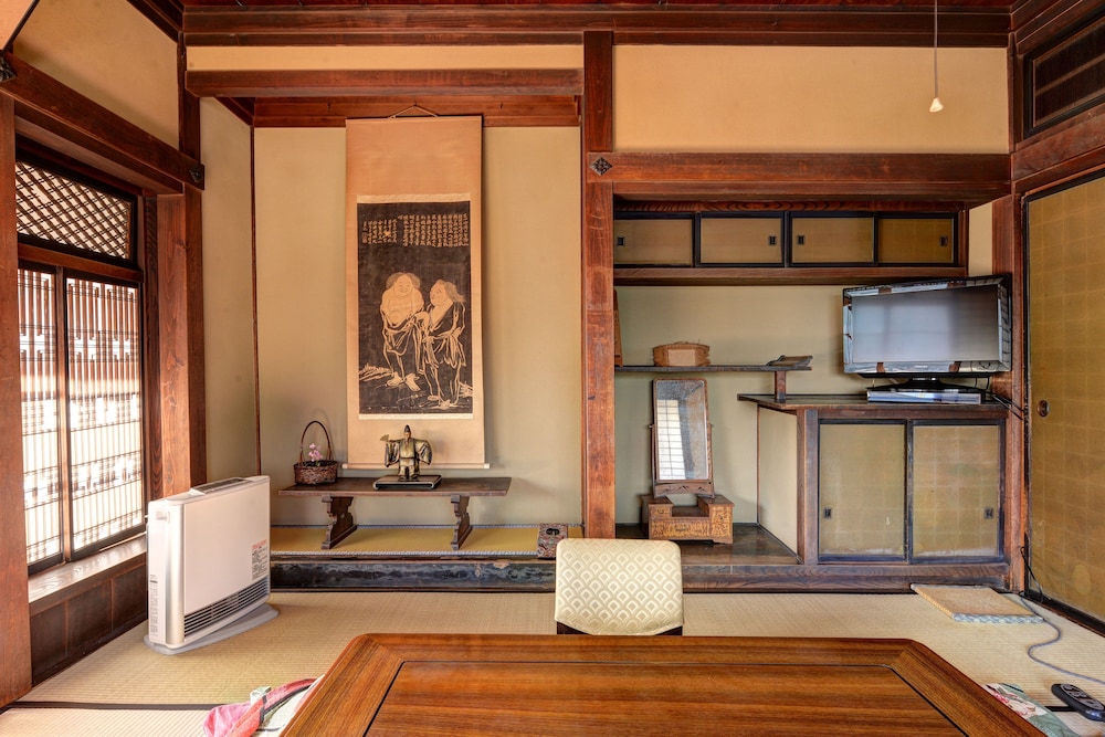 Premium Room, Non Smoking, Mountain View photo 3